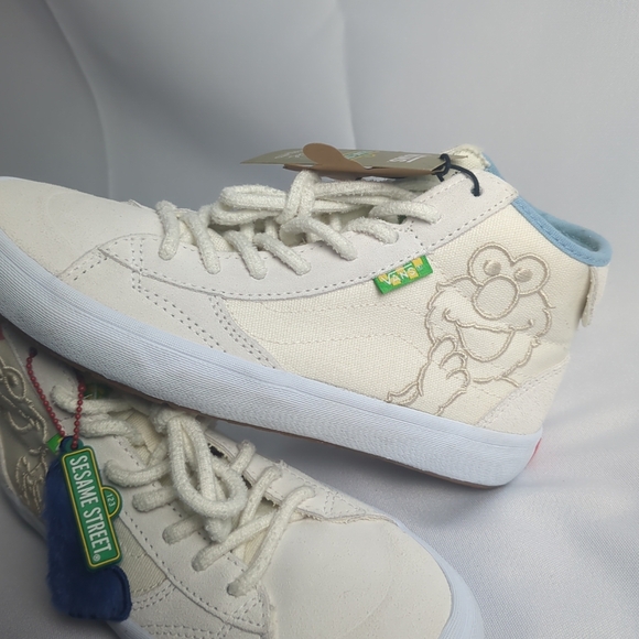 RARE Vans Sesame Street Special Edition men-5.5 women's 7 Lizzie A. - Picture 2 of 16